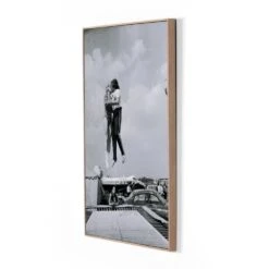 Head In The CloudsBy Getty Images -France and So Furniture 231569 002 PRM 2 9aa78acb c55f 4f61 b2c8 a175fa31e62a