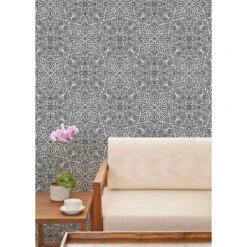 Flora Spiral Wallpaper