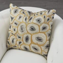 Agate Pillow-Black/Gold
