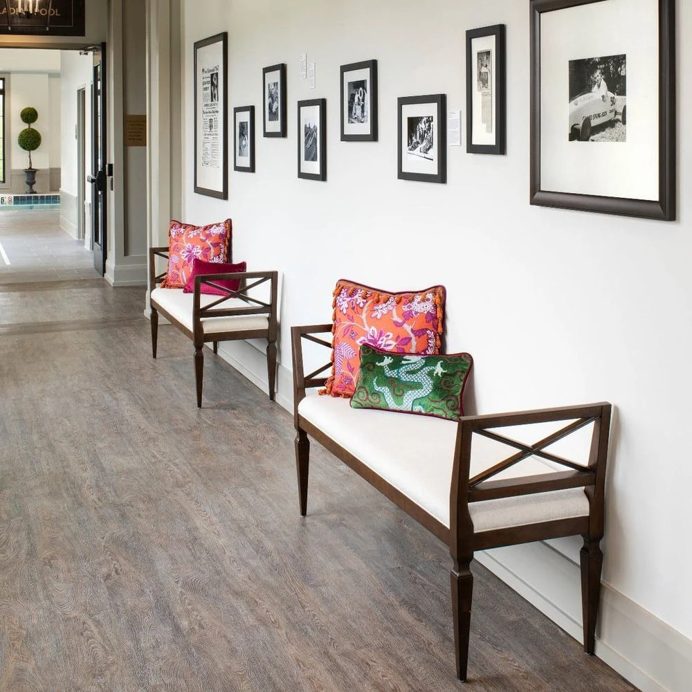 Neo-Classic Bench 2 Neo-Classic Bench - Image 2