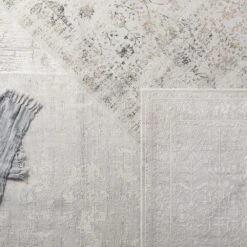 Yalina Abstract Light Gray/ Gold Area Rug (6'7"X9'6") -France and So Furniture CIQ43 5 d35bbfe7 662b 47aa 85ba e036b6964750