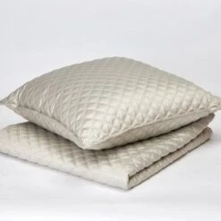 Double Diamond Coverlet Set -France and So Furniture Email YSETCODD SIL 500x500 crop center 7da85c99 2385 465f 8637 21061f81b2ba
