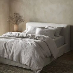 Fable Duvet Cover - Sable Light Grey - Queen 9 Fable Duvet Cover - Sable Light Grey - Queen -France and So Furniture FHMPRJ 009 SCENE 3 2d6f600f 9b42 4e44 8059 8ffb81ae9a4b