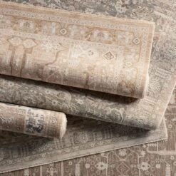 Leona Medallion Beige/Gray Runner Rug (3'X10') -France and So Furniture LIL02 5 a0402dc9 a216 4492 b018 89597a4ad016