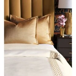 Royalty Embroidered Border Duvet Cover -France and So Furniture bb dvq 29 5b